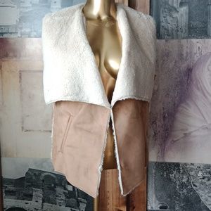 Celebrity Pink very soft vest